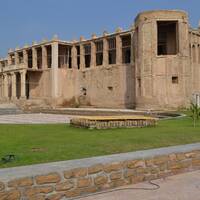 The Malek Mansion 
